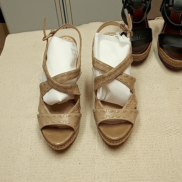 Prada Leather Slingback heels - Picture 3 of 9